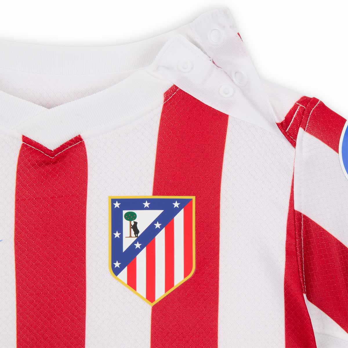 Kit bebé 1ª equipación 25/26 image number null